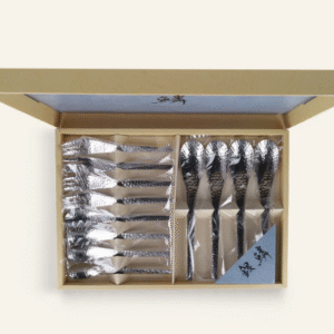 12 couverts martelés pour dessert jp